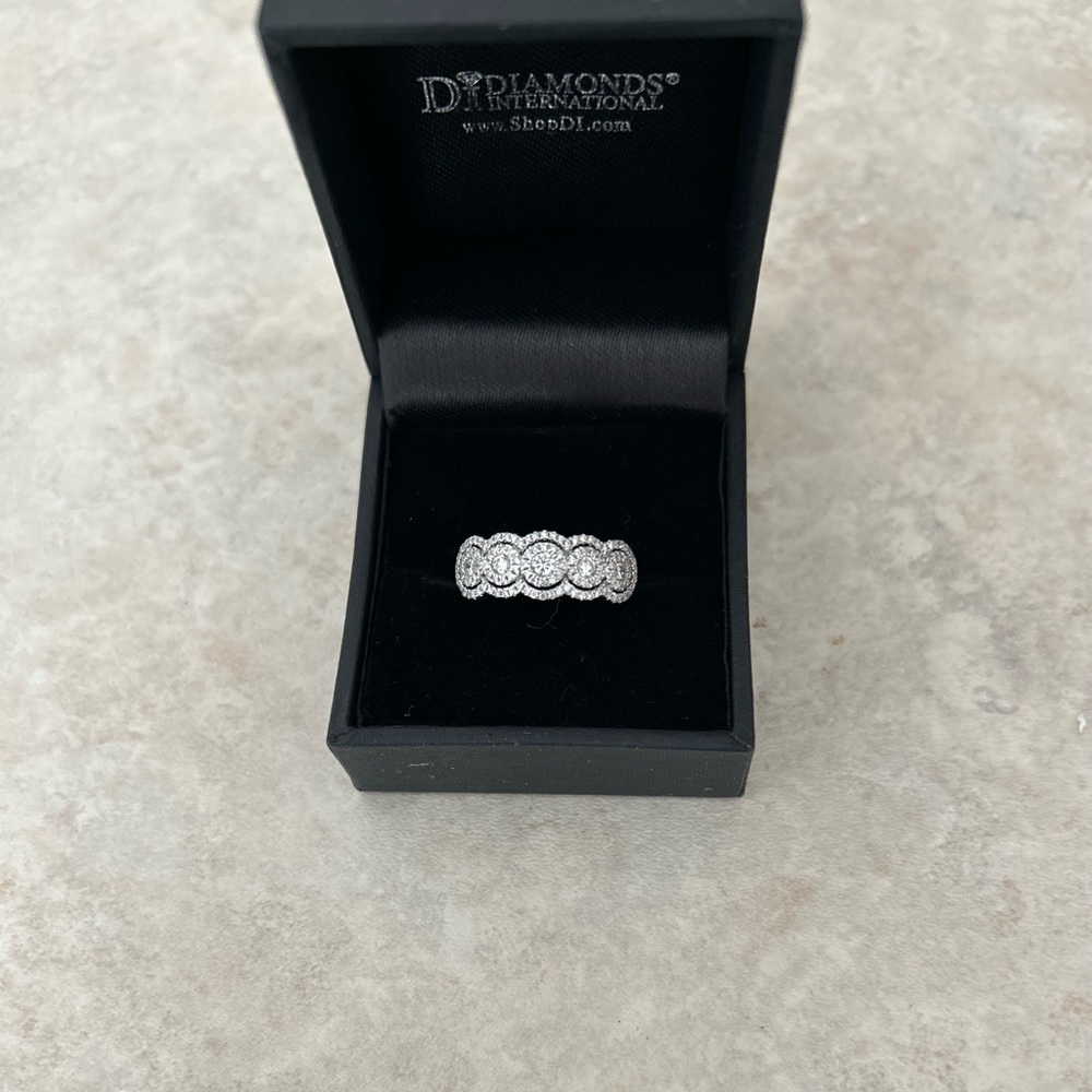 White gold and diamond ring